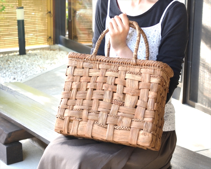order ショルダータイプ山葡萄かごバッグ「ウロコ編み」Lサイズ 山葡萄