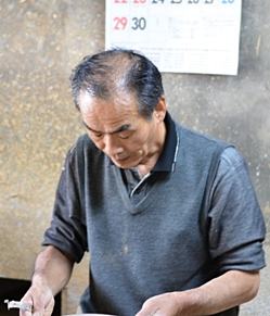 坂本義孝陶芸家(小鹿田焼)