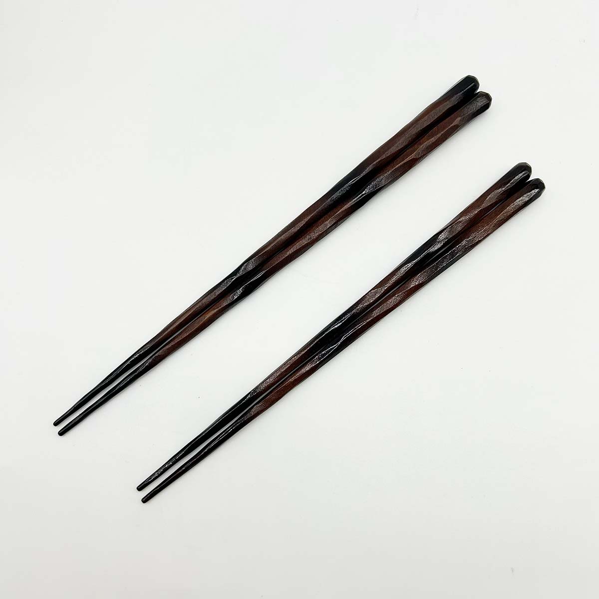 若狭塗箸 けずり 黒ぼかし 大/中 全体