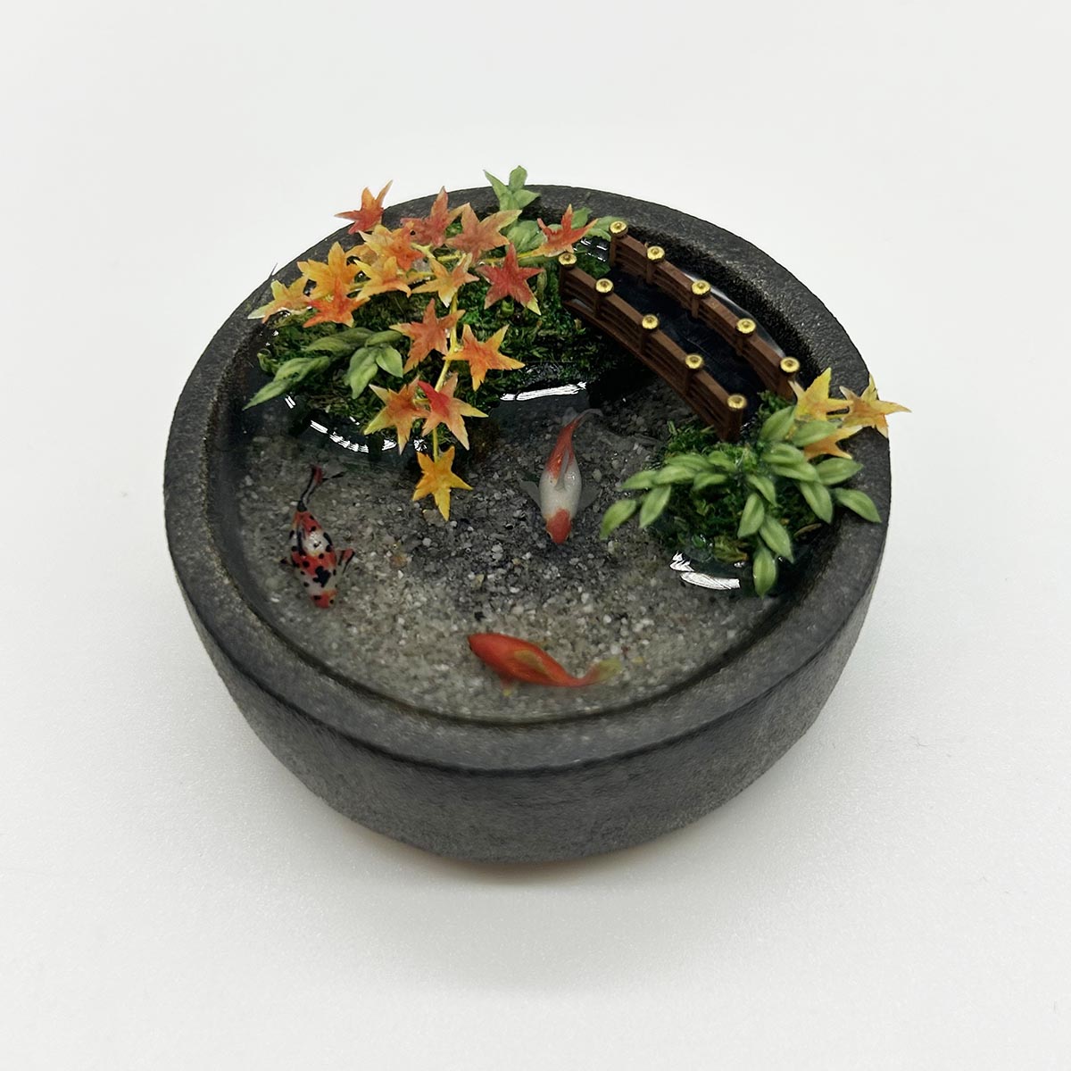 小林美幸作 金魚 紅葉 石鉢