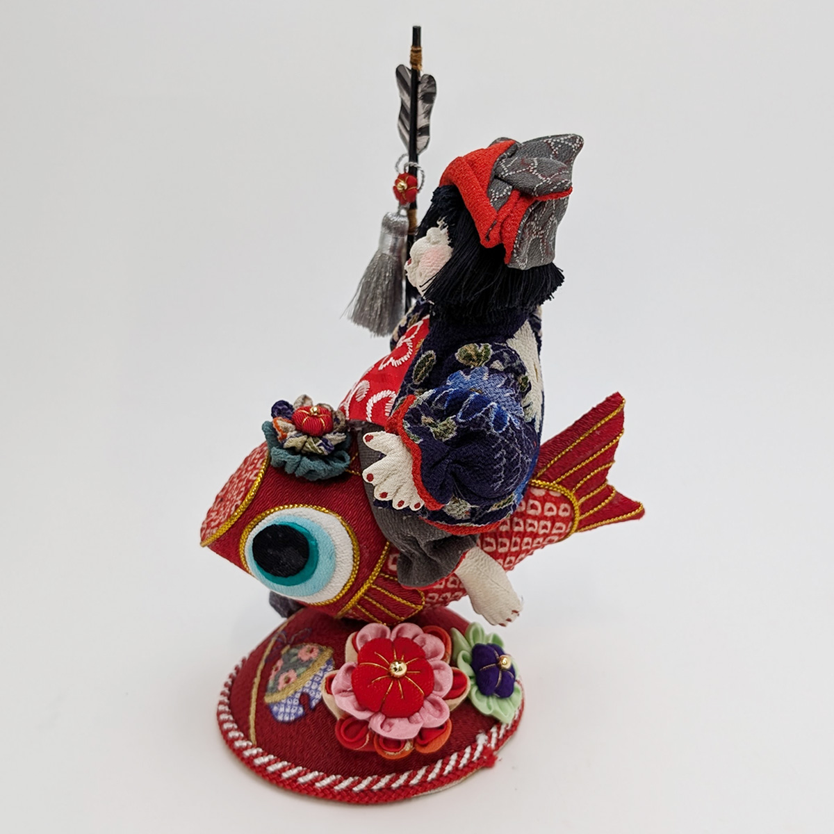 上原　装子作　五月人形　鯉のり童