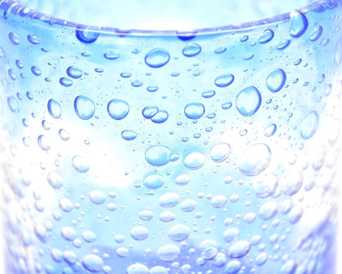 「琉球ガラスの泡」の画像検索結果