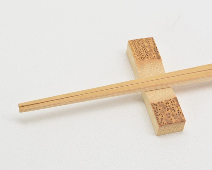 八木　秀作(八木竹工業)作　晒竹菜箸　四面取　箸先
