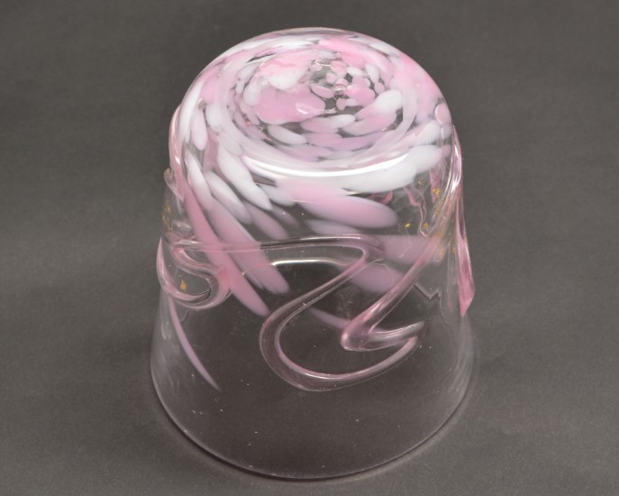 上浦斎作(小樽手作り硝子工房)　桜　グラス　グラスの裏側部分