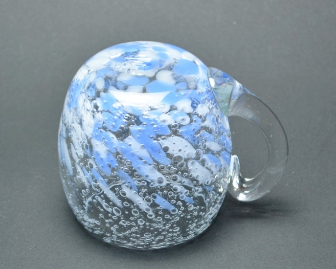 池宮城　善郎作　(煌工房)　気泡の海　タル型手付きグラス　青　高台