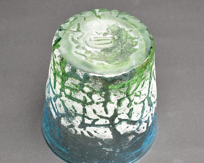 稲嶺盛一郎作(琉球ガラス工房　絆)　琉球ガラス　ロックグラス　アイスカット　水/緑　裏側