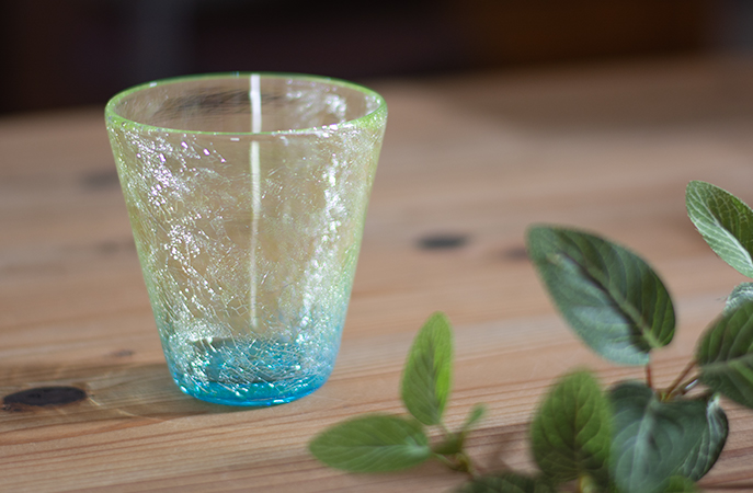 富良野うちひびガラス　フリーカップ短　グリーン イメージ