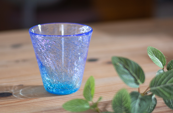 富良野うちひびガラス　フリーカップ短　ブルー イメージ